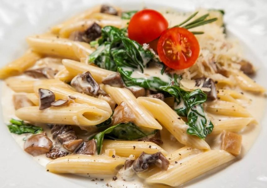 Спагеті з грибами