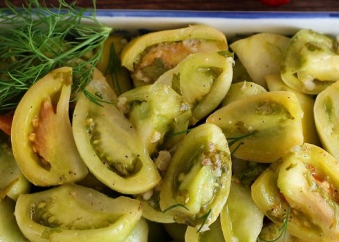Як маринувати зелені помідори