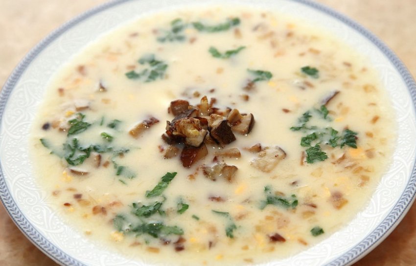 Суп із білих грибів Суп із білих грибів
