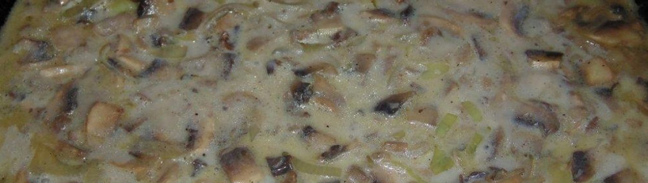 Як готувати соус із печериць на молоці