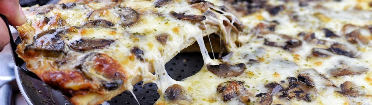 Як готувати вдома піцу з білими грибами