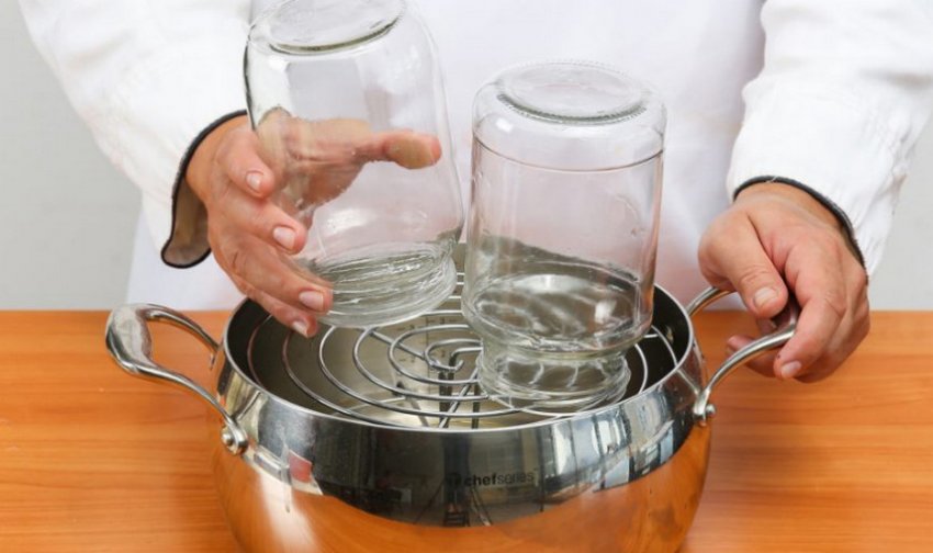 Стерилізація банок