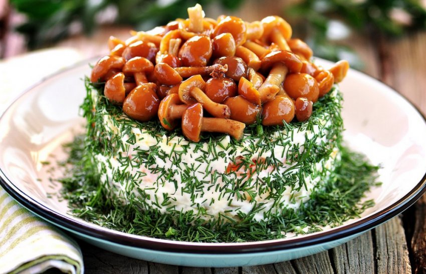 Салат «Грибне лукошко»