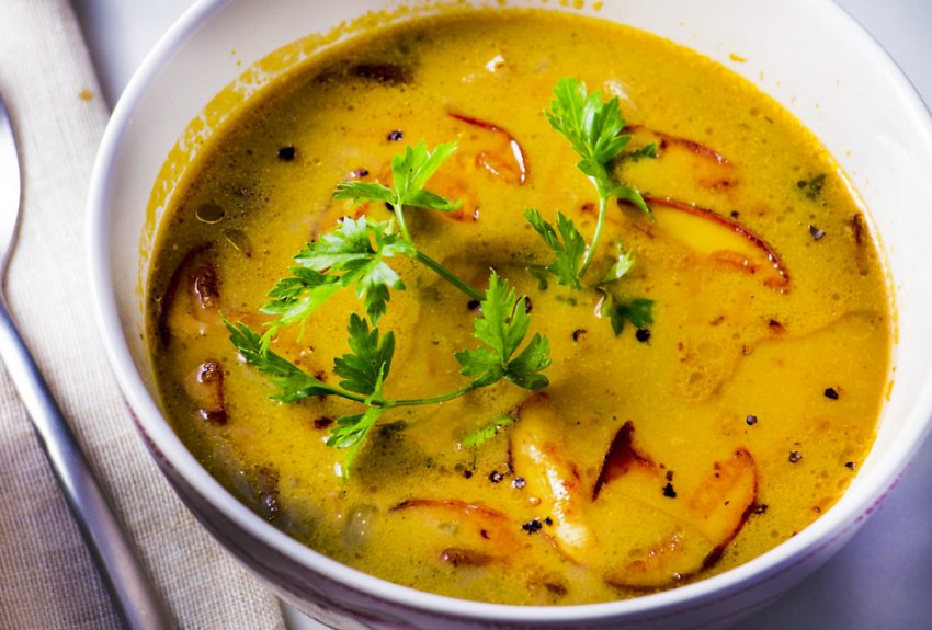 Суп із білих грибів Суп із білих грибів