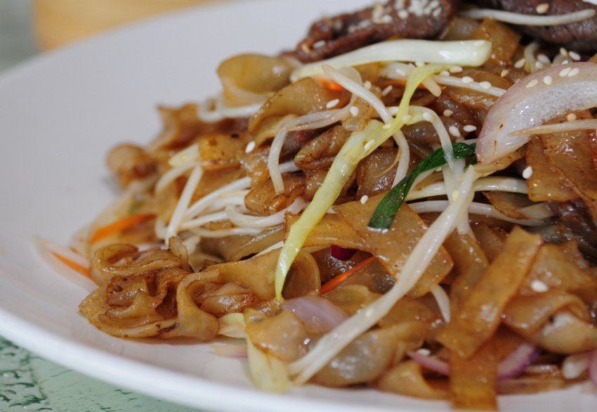 Телятина чоу-мейн