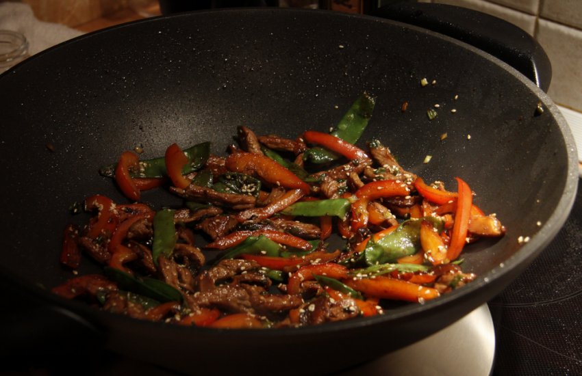 Телятина чоу-мейн