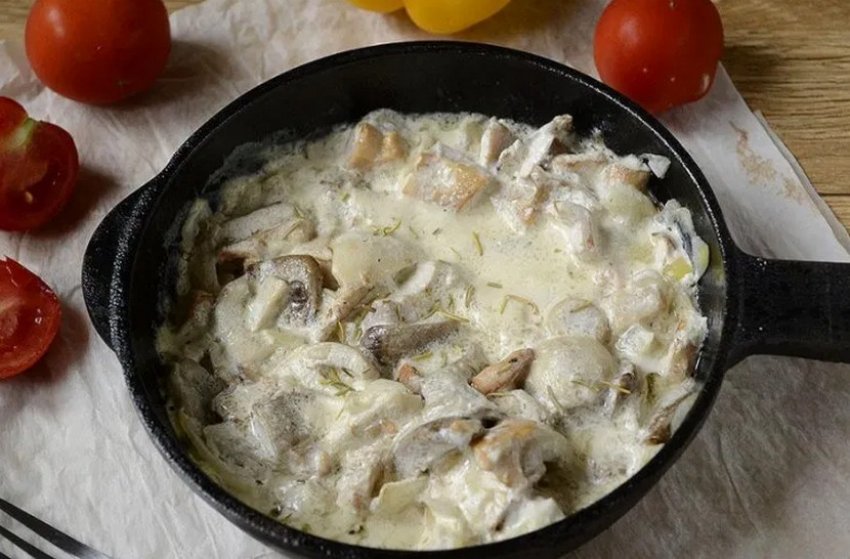 Зі сметаною Зі сметаною