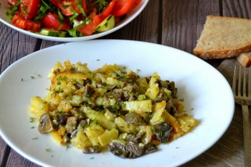 Зі смаженою картоплею Зі смаженою картоплею