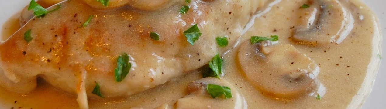 Рецепти смачної курячої грудки з печерицями під вершками