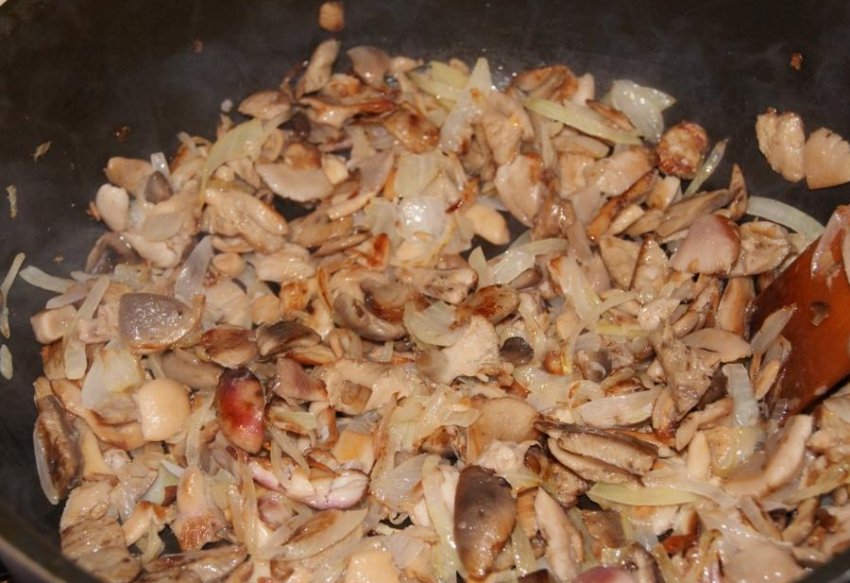 Сироїжки смажені з картоплею Сироїжки смажені з картоплею