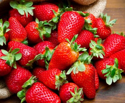 Полуничні ферми Японії зруйновані повінню