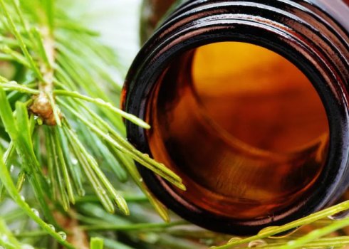 Як лікувати суглоби смерековим маслом