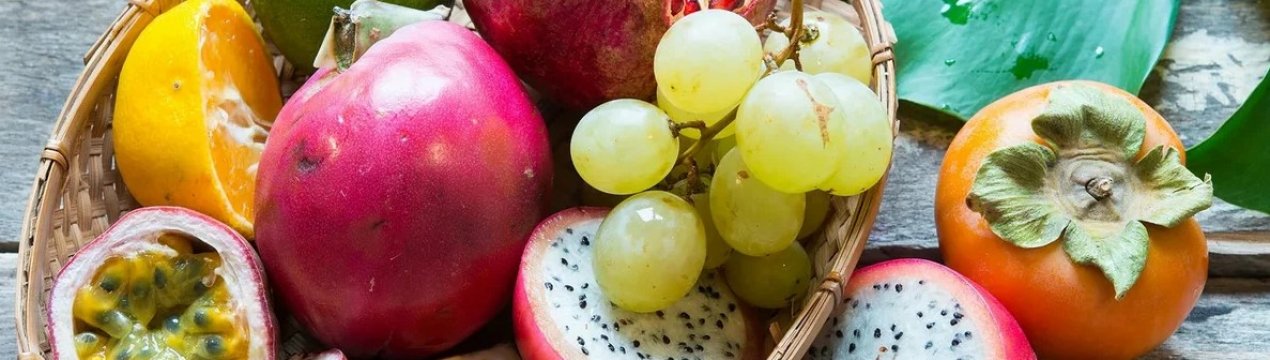 У сицилійських теплицях дозрівають екзотичні фрукти