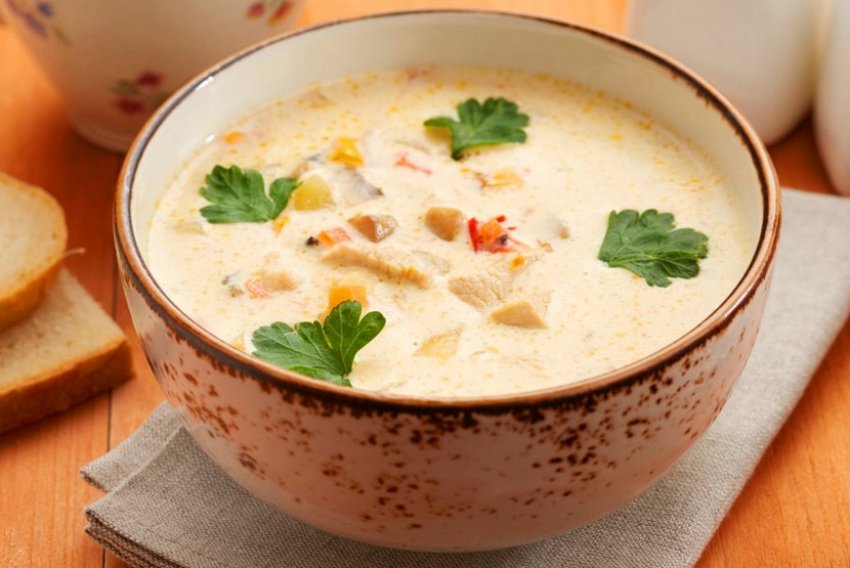 Крем-суп із грибів із вершками Крем-суп із грибів із вершками