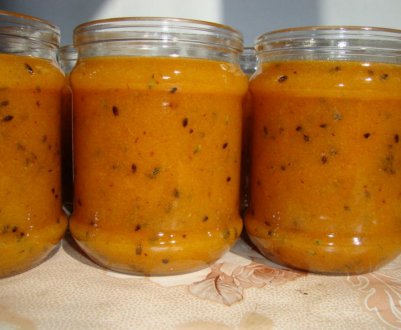 Як приготувати обліпиху з цукром і заготовити на зиму