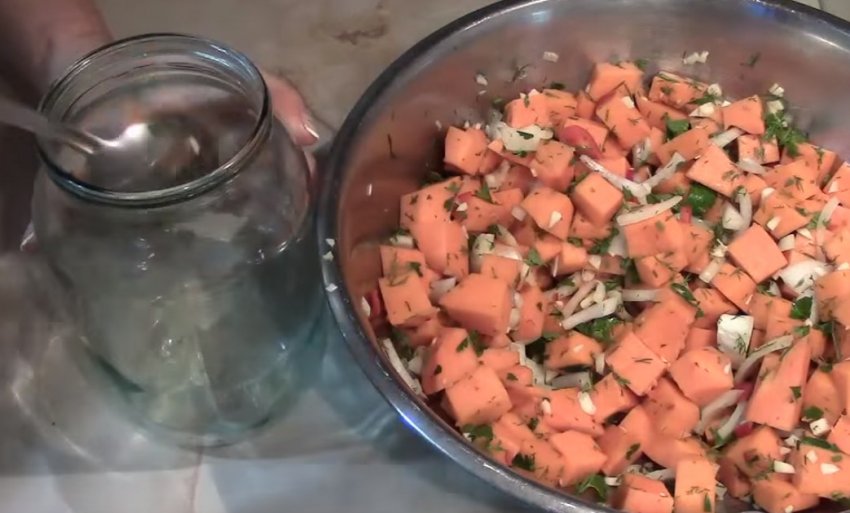 Маринованная тыква быстрый рецепт. 14368.pga8mo.850. Маринованная тыква быстрый рецепт фото. Маринованная тыква быстрый рецепт-14368.pga8mo.850. картинка Маринованная тыква быстрый рецепт. картинка 14368.pga8mo.850. Маринованная тыква – закуска, весьма популярная у эстонцев и совершенно незаслуженно обделенная вниманием других народов. Уже после первой пробы блюдо навсегда занимает лидирующие позиции в списке приоритетных домашних заготовок, радуя домочадцев великолепными вкусовыми характеристиками и оригинальностью.