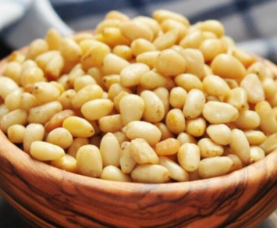 Як правильно їсти кедрові горішки