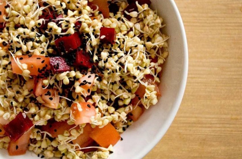 Салат із помідорами