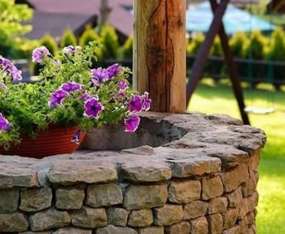 Застосування криниці у ландшафтному дизайні