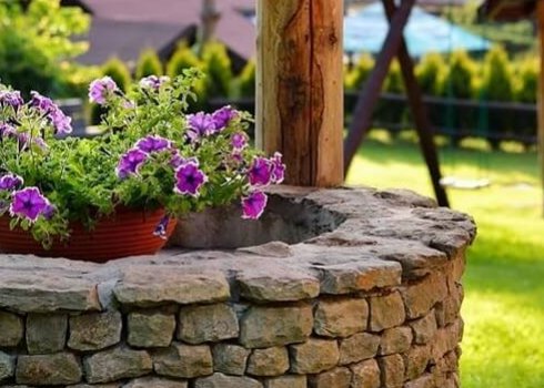 Застосування криниці у ландшафтному дизайні