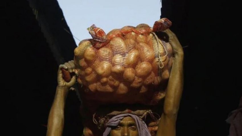 Протестуючі фермери Індії вирощують сорт картоплі, зареєстрований PepsiCo Протестуючі фермери Індії вирощують сорт картоплі, зареєстрований PepsiCo