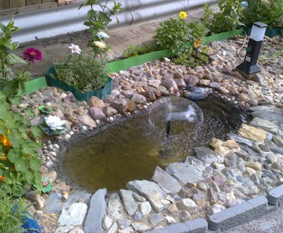 Як створити ставок з ванни своїми руками