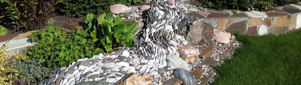 Застосування сухої річки в ландшафтному дизайні та створення її власноруч