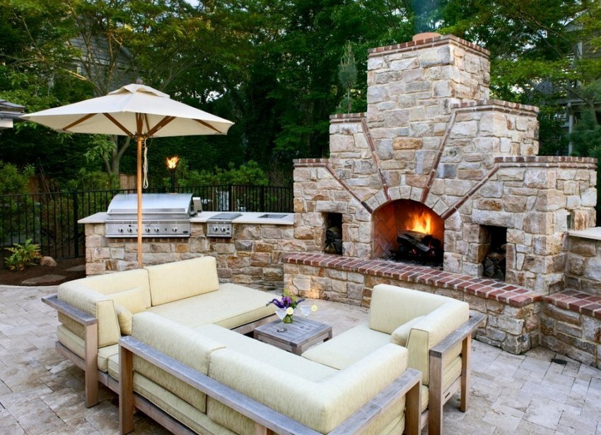 Патіо з барбекю