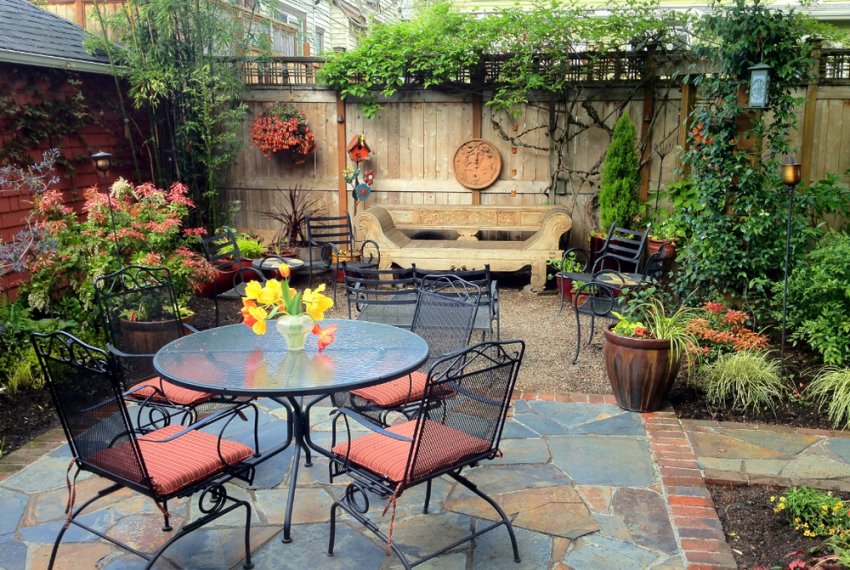 Патіо в англійському стилі