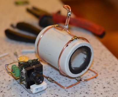 Саморобна підводна камера для зимової риболовлі