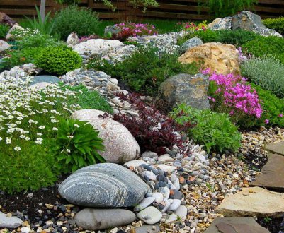 Створення рокарію на ділянці своїми руками