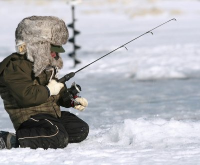 Особливості лову риби взимку на безмотилку