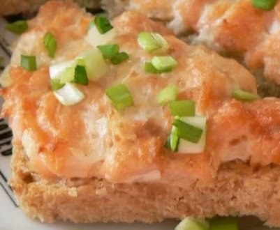 Приготування гарячих бутербродів із горбушею