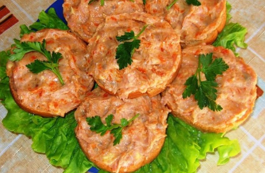 Паштет із копченої горбуші