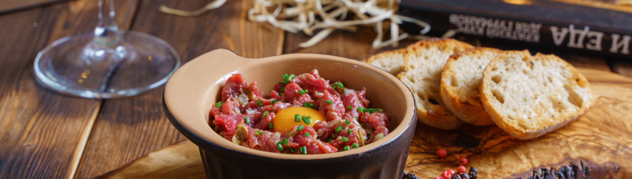 2 рецепти тартару з яловичини, які зроблять новорічну вечерю яскравішою