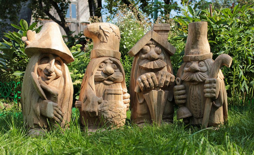 Дерев'яні фігурки в ландшафтному дизайні Дерев'яні фігурки в ландшафтному дизайні