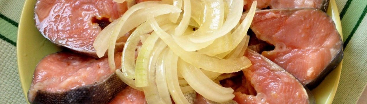 Як засолити горбушу в олії