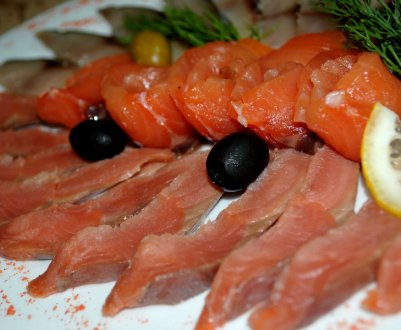 Як смачно замаринувати горбушу в домашніх умовах