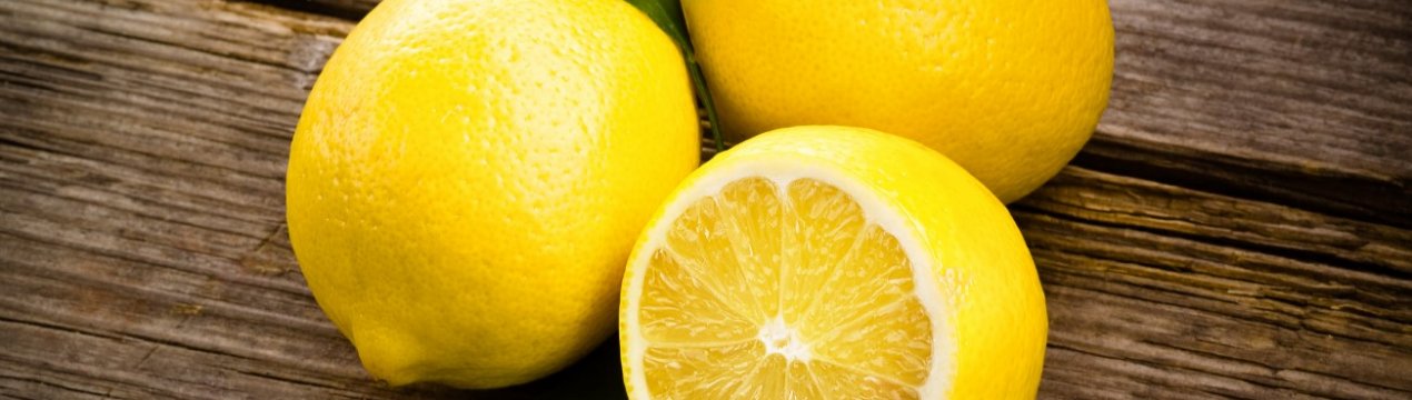 Лимони та інші цитрусові дозрівають у теплицях Хмельницької області