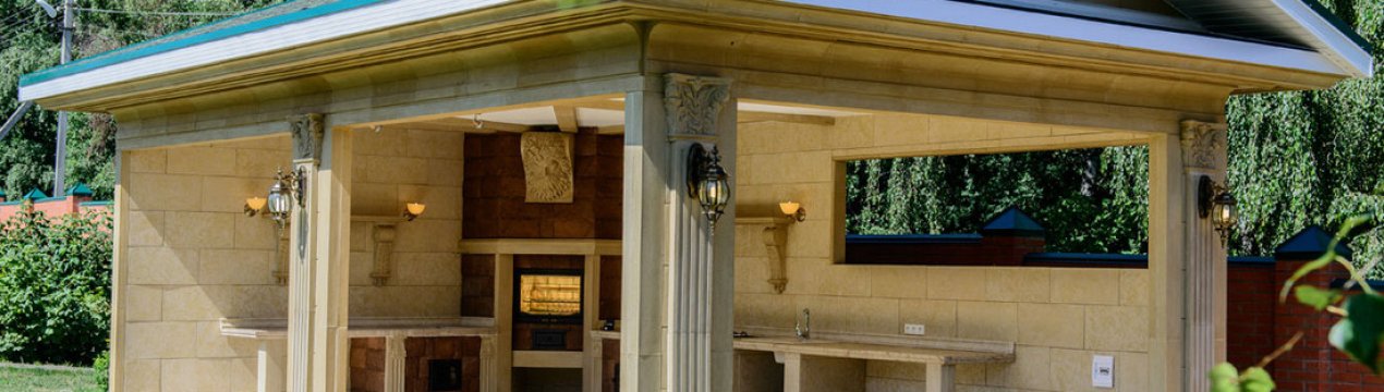 Будівництво альтанки з літньою кухнею