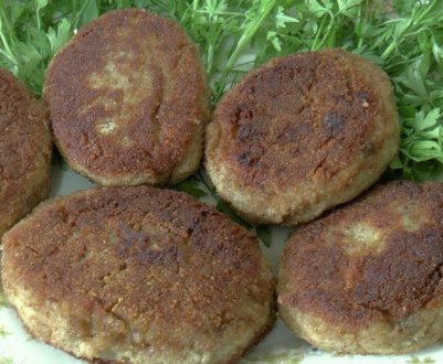 Як приготувати котлети з карася з кістками