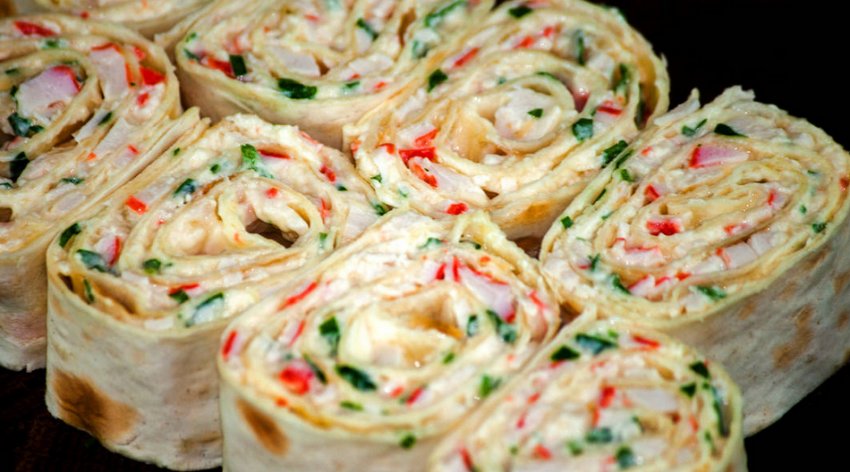 Рулети з горбуші Рулети з горбуші