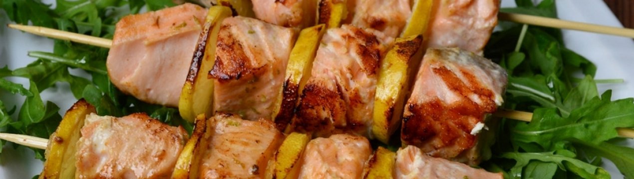 Як замаринувати та приготувати шашлик із горбуші