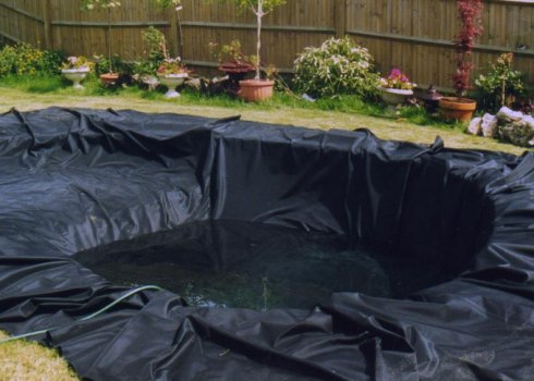 Як зробити гідроізоляцію для штучного ставка, необхідні матеріали та процес