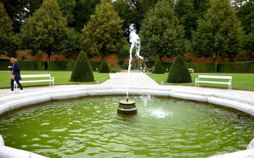 Струйний фонтан