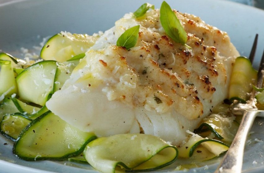 Риба з кабачками