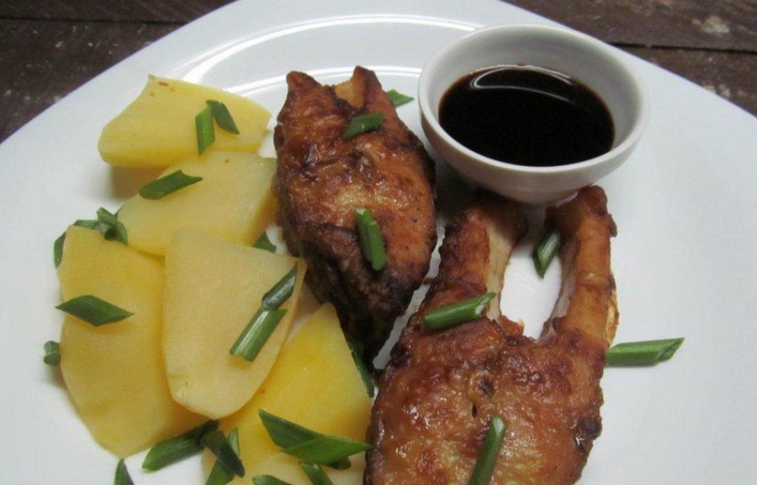 Сазан у соусі