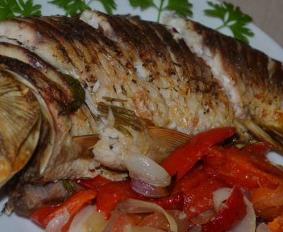 Як приготувати сазана в духовці у фользі