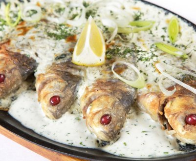 Як приготувати карася в сметані в домашніх умовах