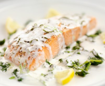 Як приготувати горбушу у вершках